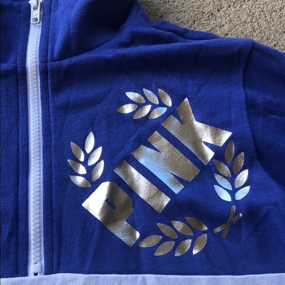 Pink - Picture 5 of 10